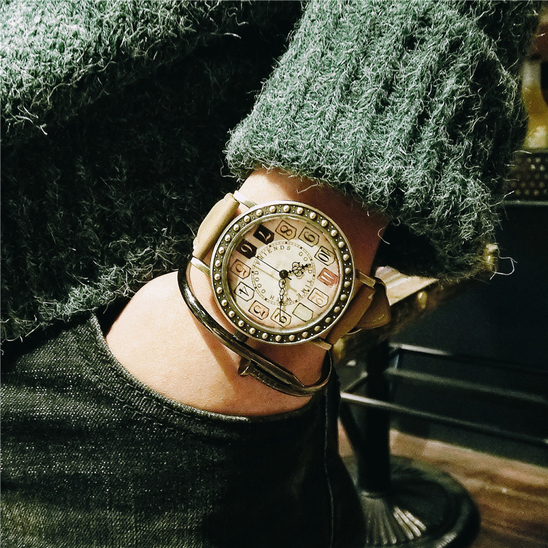 歐美時尚潮流休閑皮帶男學生表女文藝范小清新大手表設計感時裝表